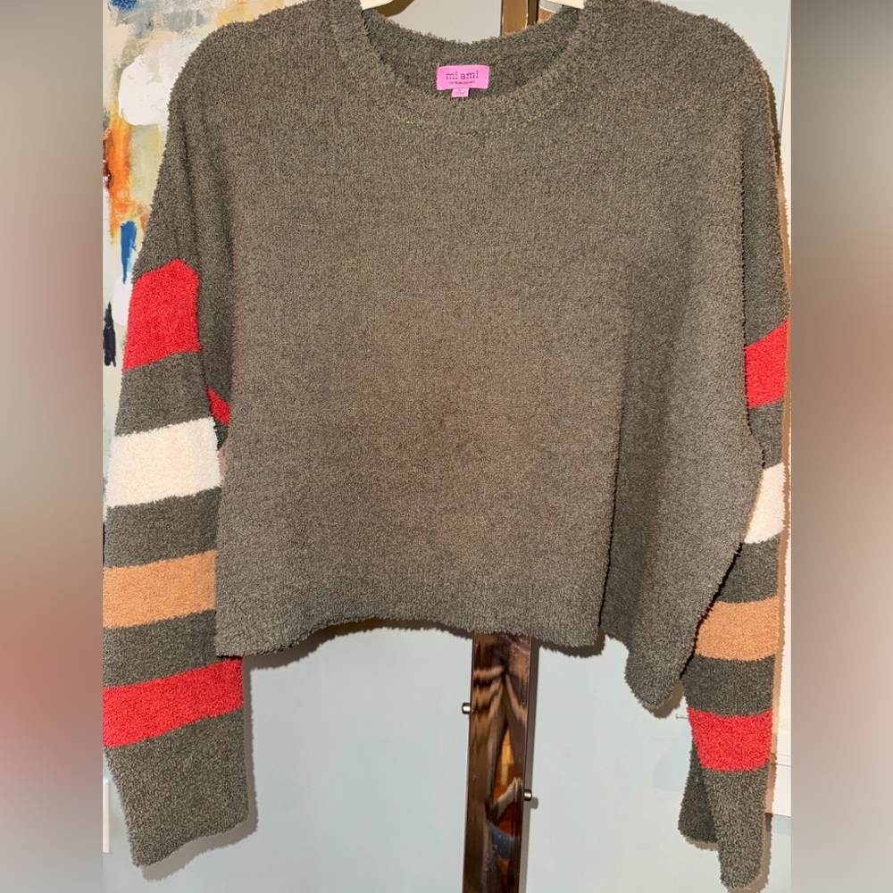 Francesca's MI Ami Long-sleeved Chenille TerriPullover Women’s Large lightweight